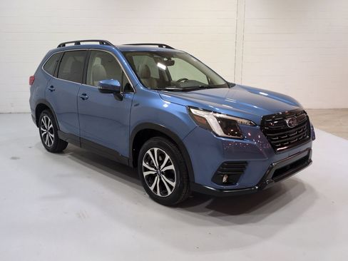 Certified 2024 Subaru Forester Limited AWD/4WD image 1