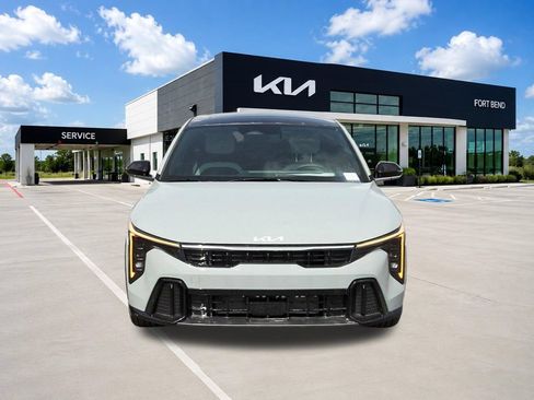 New 2026 Kia K4 GT-Line Turbo w/ GT-Line Premium Package FWD image 2