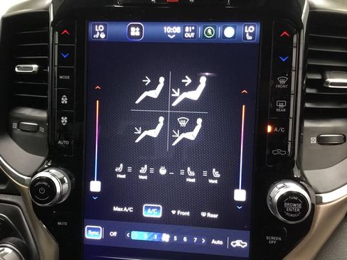 Used 2022 RAM 1500 Laramie AWD/4WD image 24