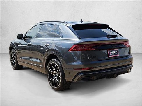 Used 2019 Audi Q8 Prestige image 8
