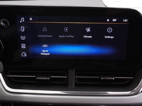 New 2026 Chevrolet Trax LT image 24