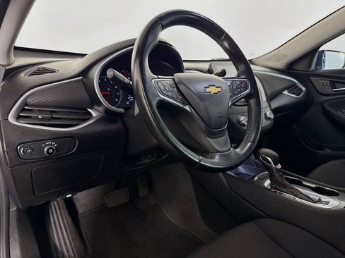 Used 2023 Chevrolet Malibu RS FWD image 22