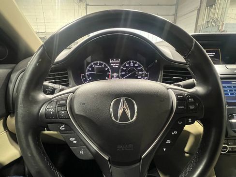 Used 2018 Acura ILX image 11