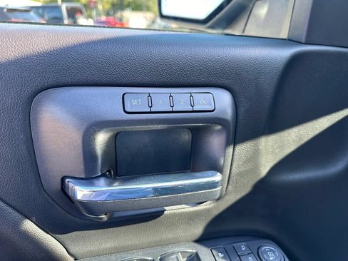 Used 2018 GMC Sierra 1500 Denali AWD/4WD image 13