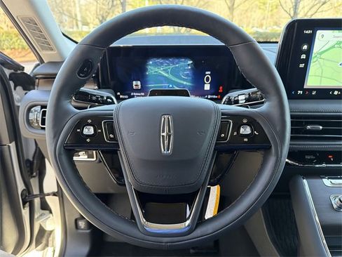 New 2026 Lincoln Aviator Reserve image 14