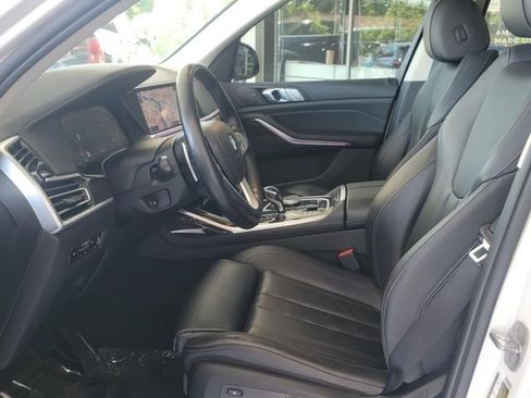 Used 2020 BMW X7 xDrive40i w/ Cold Weather Package AWD/4WD image 9