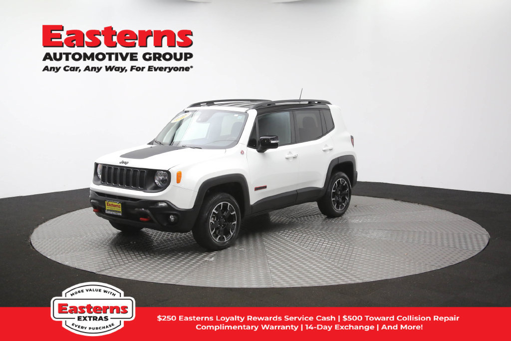 Used 2023 Jeep Renegade Trailhawk AWD/4WD image 57