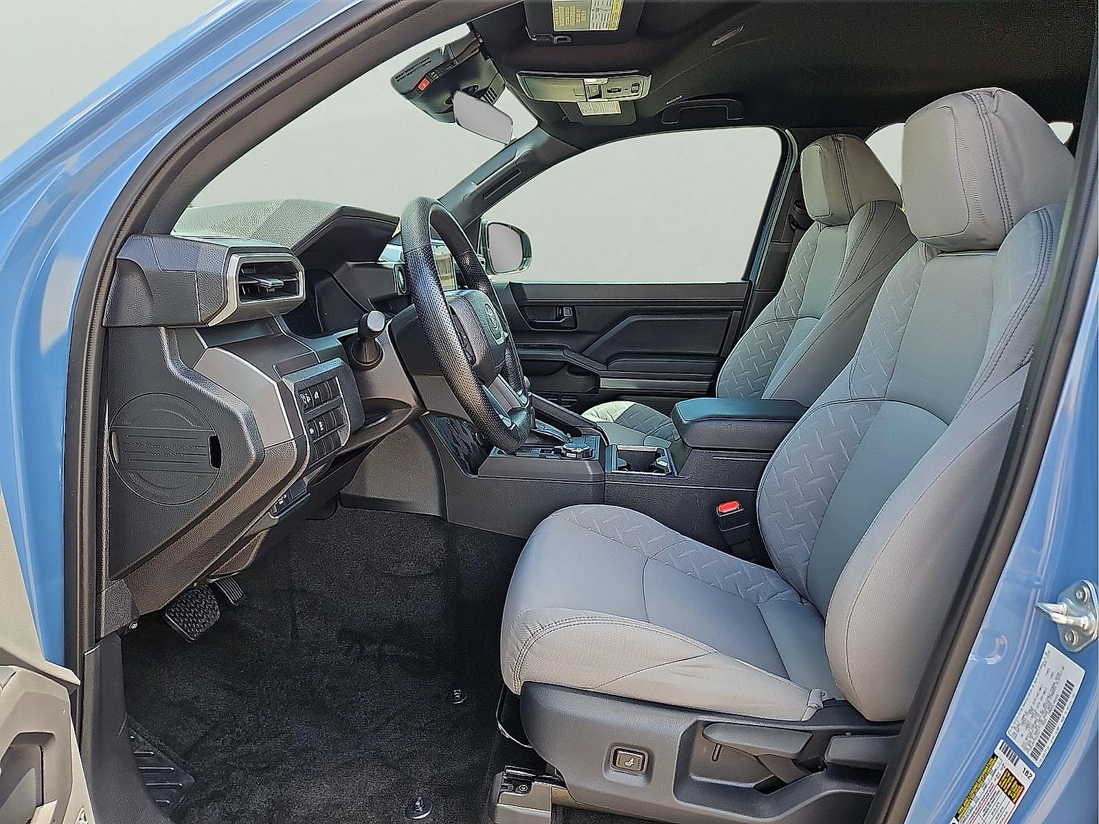 Certified 2026 Toyota Tacoma SR5 AWD/4WD image 11
