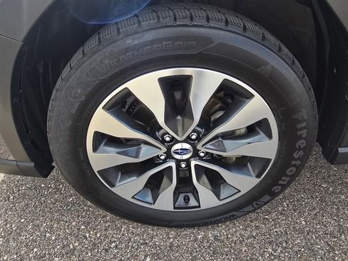 Used 2023 Subaru Outback Limited image 9