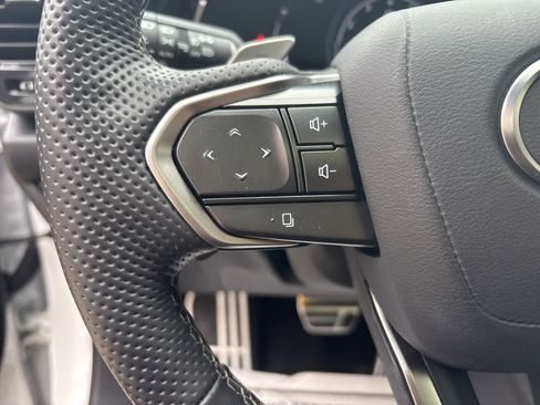 Used 2025 Lexus NX 350 F Sport image 27