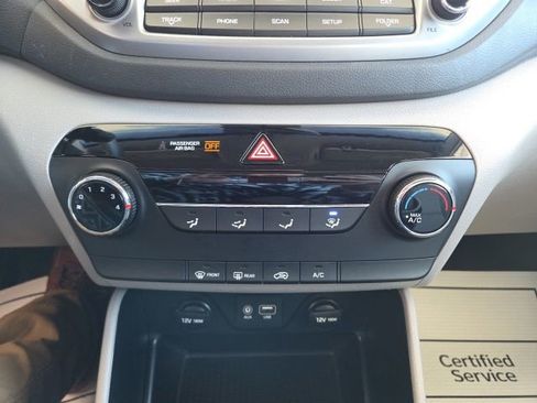 Used 2017 Hyundai Tucson SE AWD/4WD image 9