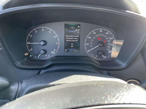 Used 2023 Toyota Corolla SE image 31