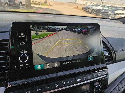 Used 2025 Honda Odyssey Sport-L image 22