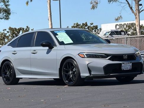 Certified 2025 Honda Civic Sport image 2