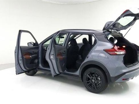 Certified 2023 Nissan Kicks SR image 31
