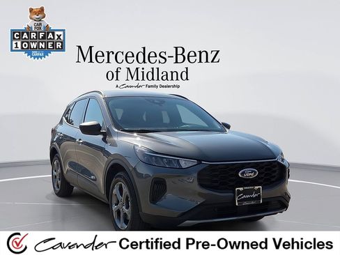 Used 2025 Ford Escape ST-Line AWD/4WD image 1
