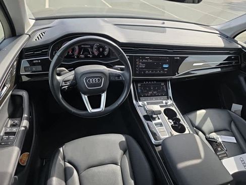 Used 2023 Audi Q7 3.0T Premium Plus w/ Premium Plus Package AWD/4WD image 10