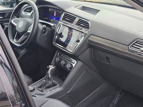 Used 2024 Volkswagen Tiguan Wolfsburg Edition image 12