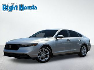 Used 2025 Honda Accord LX video 2