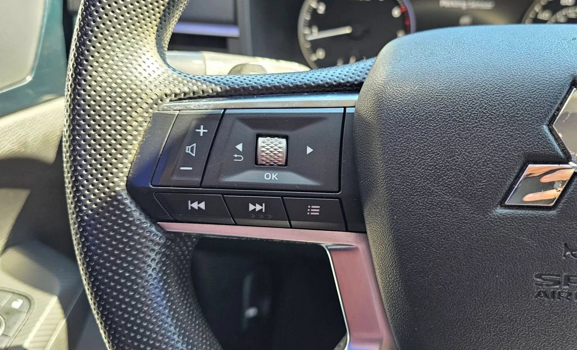 Used 2022 Mitsubishi Outlander ES FWD image 17