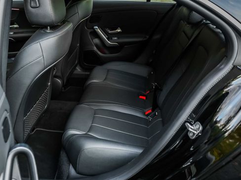 Used 2025 Mercedes-Benz CLA 250 4MATIC image 21