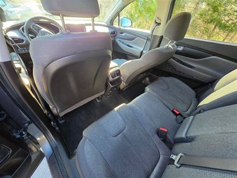 Used 2019 Hyundai Santa Fe SE AWD/4WD image 22