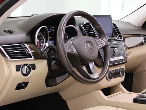 Used 2016 Mercedes-Benz GLE 350 4MATIC w/ Parking Assist Package image 32