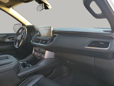 Used 2021 GMC Yukon SLT image 14