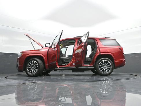 Used 2022 GMC Acadia Denali w/ Denali Ultimate Package image 57