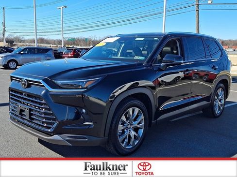 Certified 2025 Toyota Grand Highlander AWD Hybrid image 3