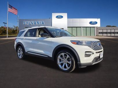 Used 2020 Ford Explorer Platinum w/ Premium Technology Package