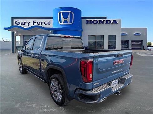 Used 2024 GMC Sierra 1500 Denali w/ Denali Reserve Package image 3