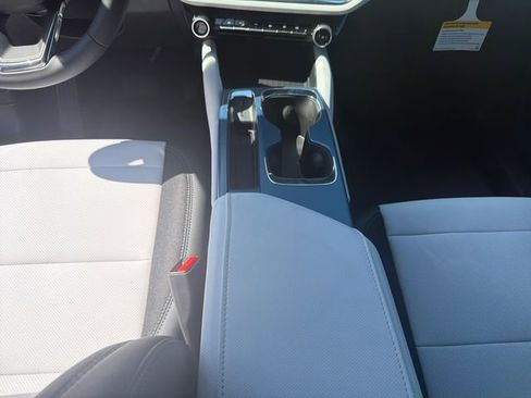 New 2026 Chevrolet Equinox EV LT AWD/4WD image 16