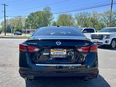 Used 2019 Nissan Altima 2.5 SV FWD image 6