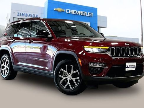 Used 2024 Jeep Grand Cherokee Limited w/ Luxury Tech Group II AWD/4WD image 1