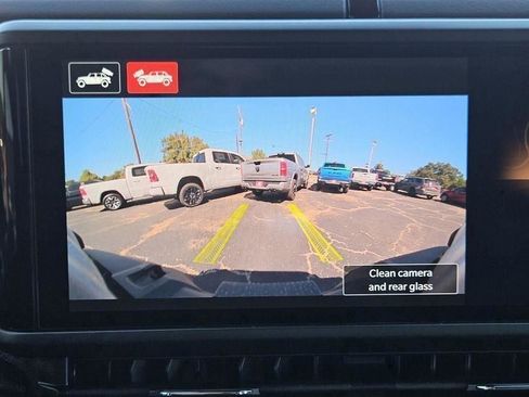 New 2025 Jeep Wrangler Unlimited Sahara w/ Safety Group AWD/4WD image 18