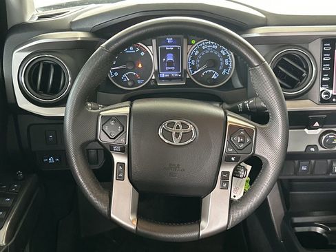 Used 2021 Toyota Tacoma SR5 image 16