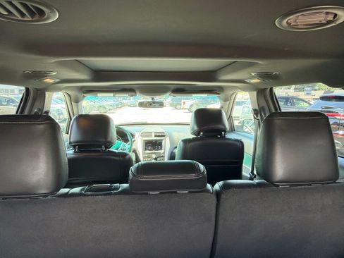 Used 2013 Ford Explorer XLT FWD image 11