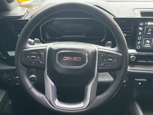 Used 2024 GMC Sierra 1500 SLT w/ SLT Premium Plus Package AWD/4WD image 13