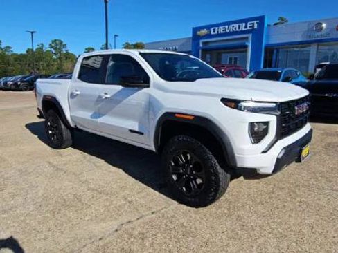 Certified 2024 GMC Canyon Elevation w/ Trailering Package image 2