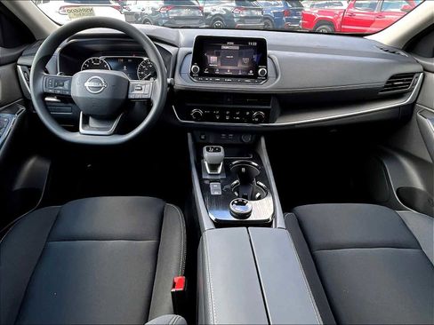 New 2026 Nissan Rogue S image 12