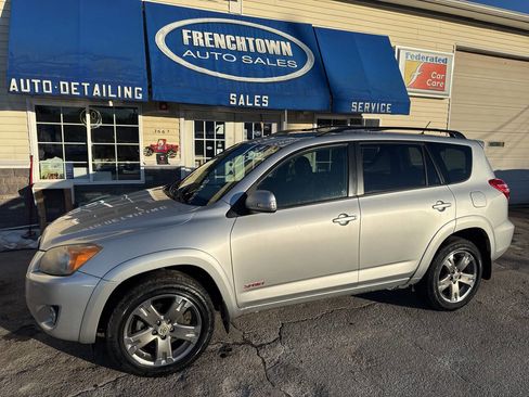 Used 2010 Toyota RAV4 Sport image 5