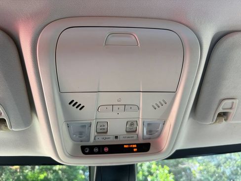 Used 2019 Cadillac XT5 Luxury FWD image 26