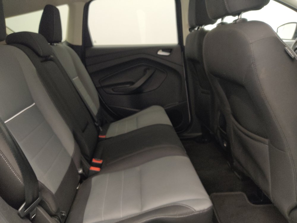 Used 2015 Ford Escape SE FWD image 19