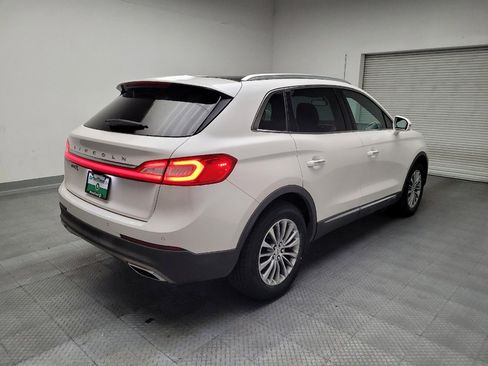 Used 2016 Lincoln MKX Select w/ Select Plus Package image 9