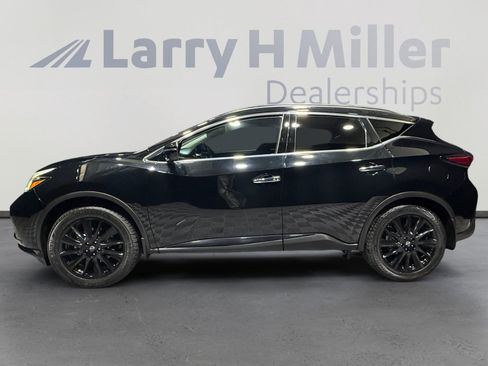 Certified 2023 Nissan Murano SV w/ SV Midnight Edition Package image 2