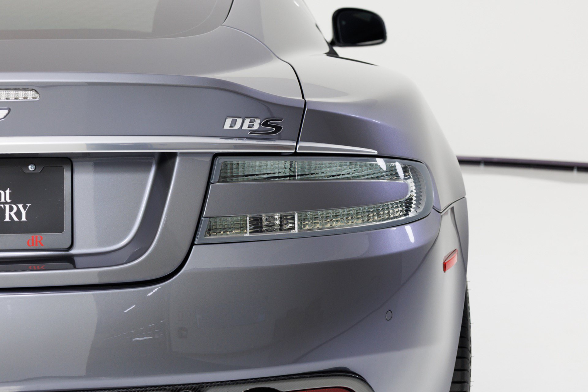 Used 2010 Aston Martin DBS Coupe RWD image 72