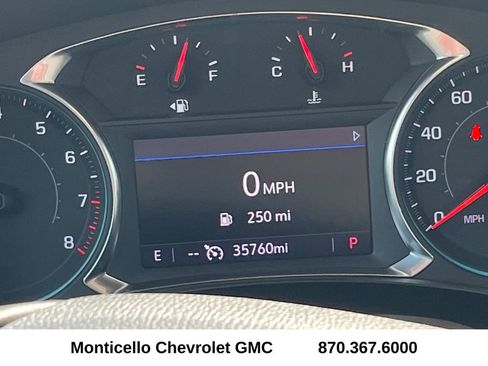 Used 2023 Chevrolet Traverse LT FWD image 15