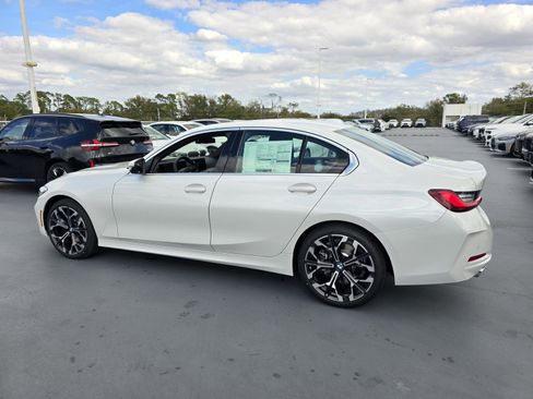 New 2026 BMW 330i Sedan w/ Premium Package image 5