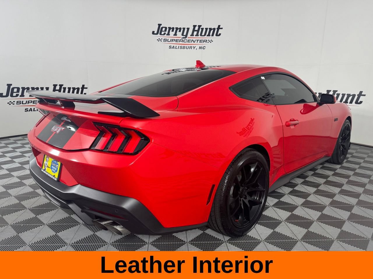 Used 2025 Ford Mustang GT Premium RWD image 6
